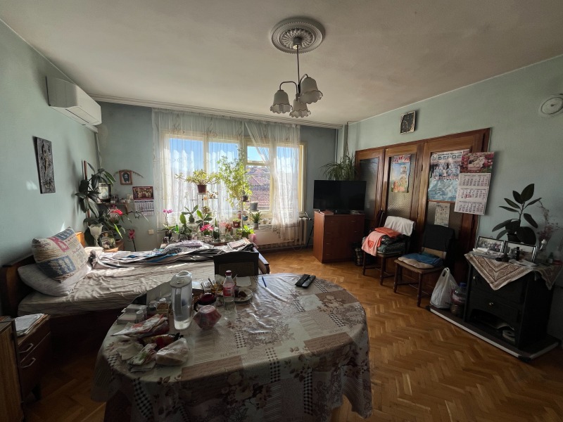 For Sale  3+ bedroom region Stara Zagora  , Kazanlak , 135 sq.m | 11802204 - image [9]