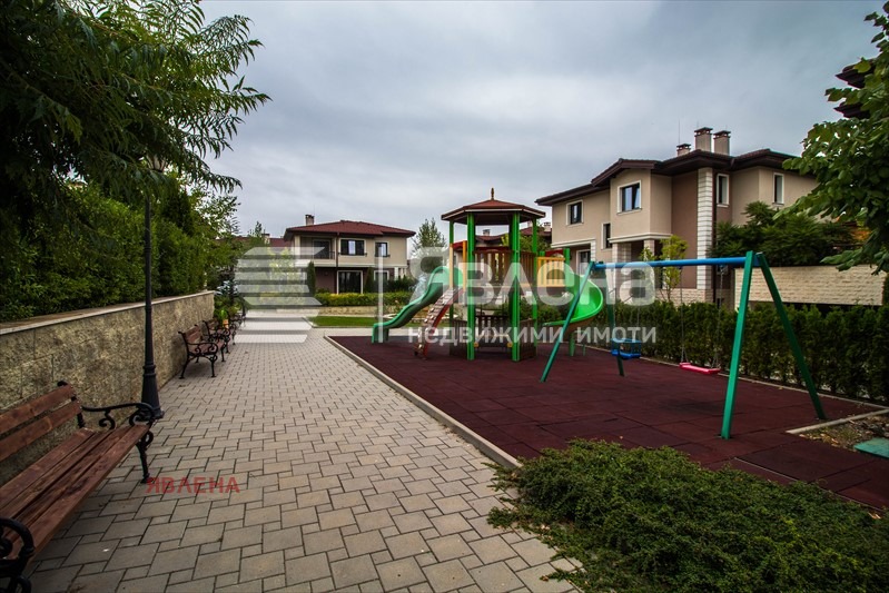 En venta  Casa Sofia , Pancharevo , 390 metros cuadrados | 85646661 - imagen [5]