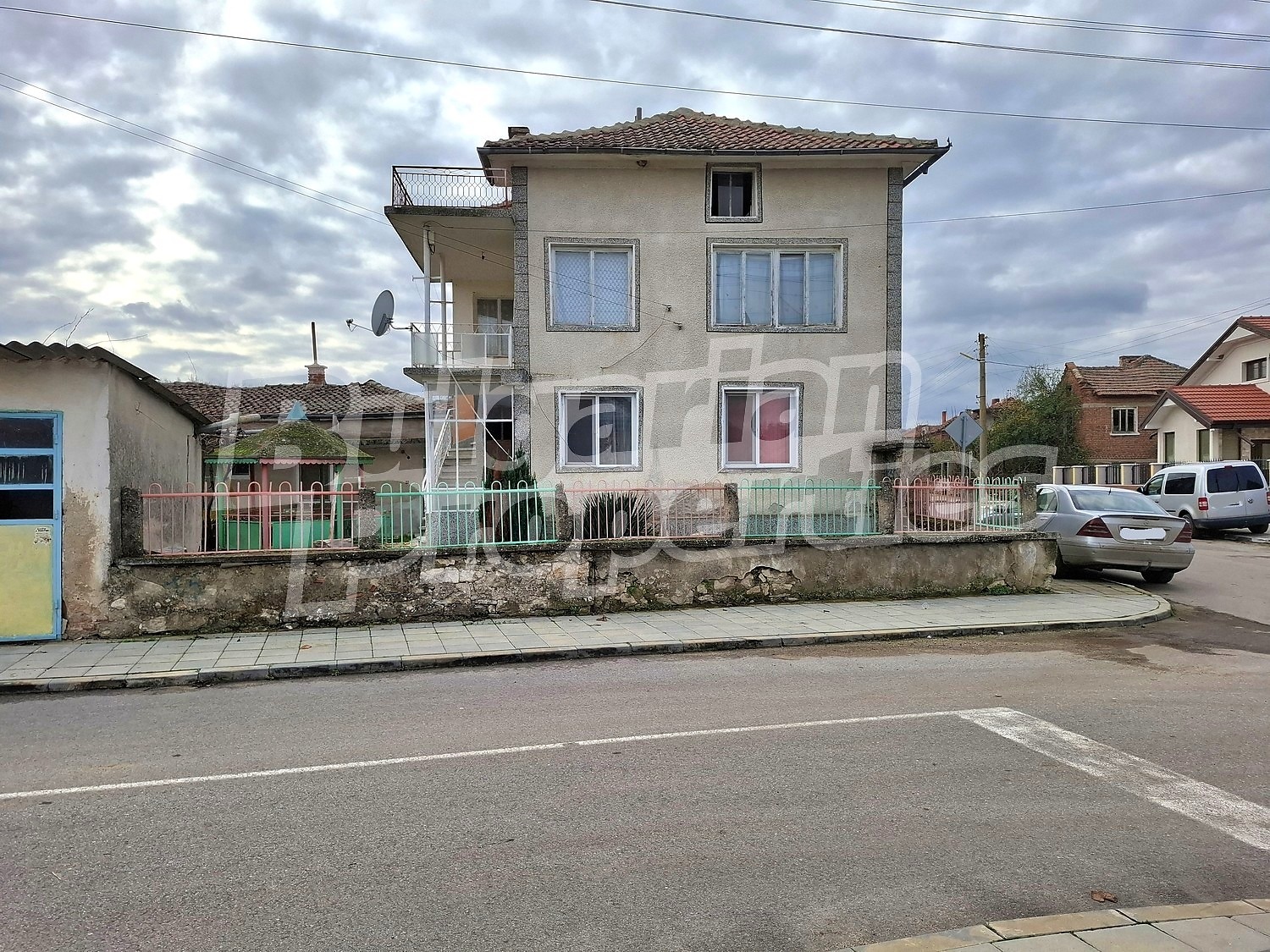 Продава КЪЩА, с. Устрем, област Хасково, снимка 2 - Къщи - 52627666