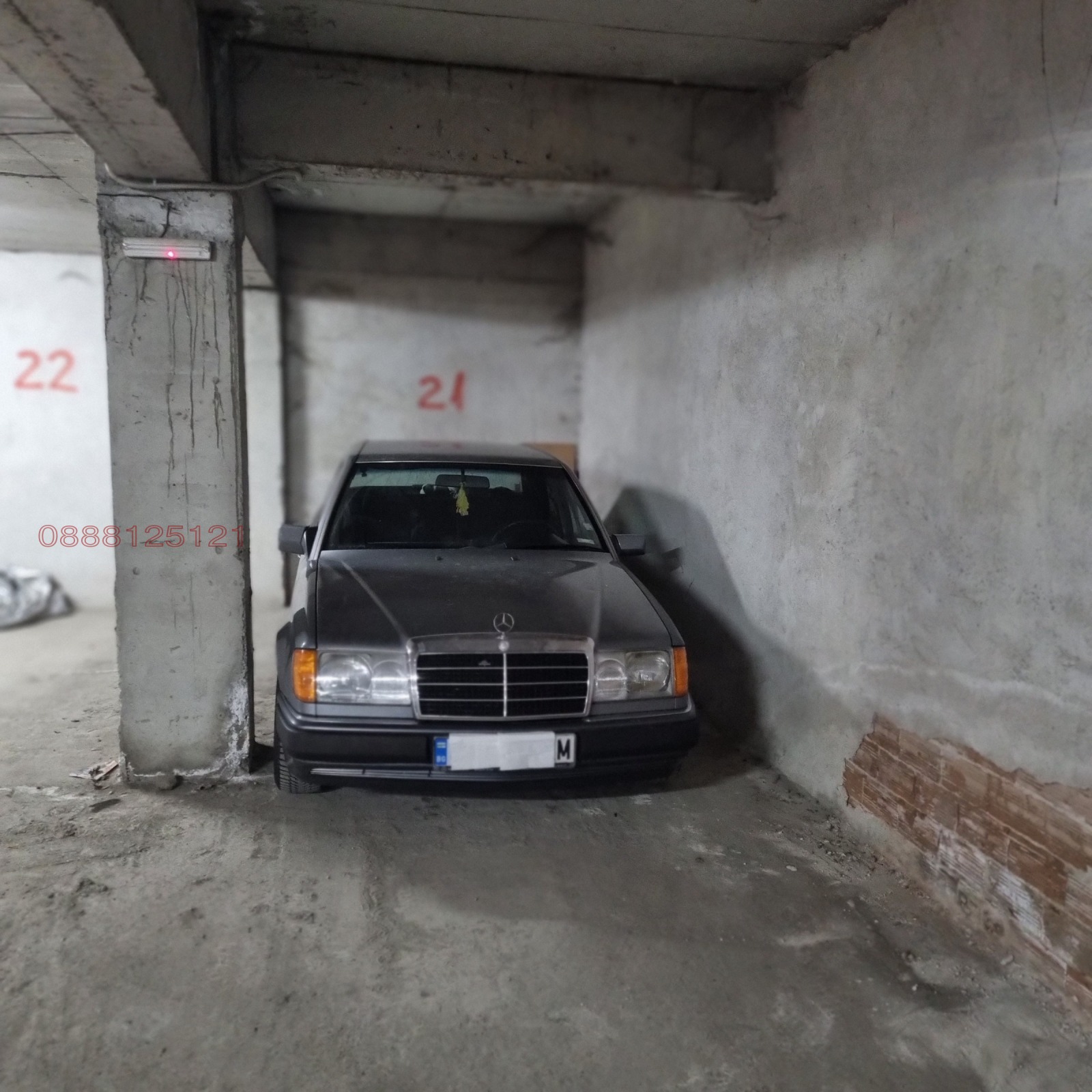 Продава ГАРАЖ, ПАРКОМЯСТО, гр. София, Карпузица, снимка 12 - Гаражи и паркоместа - 53699230