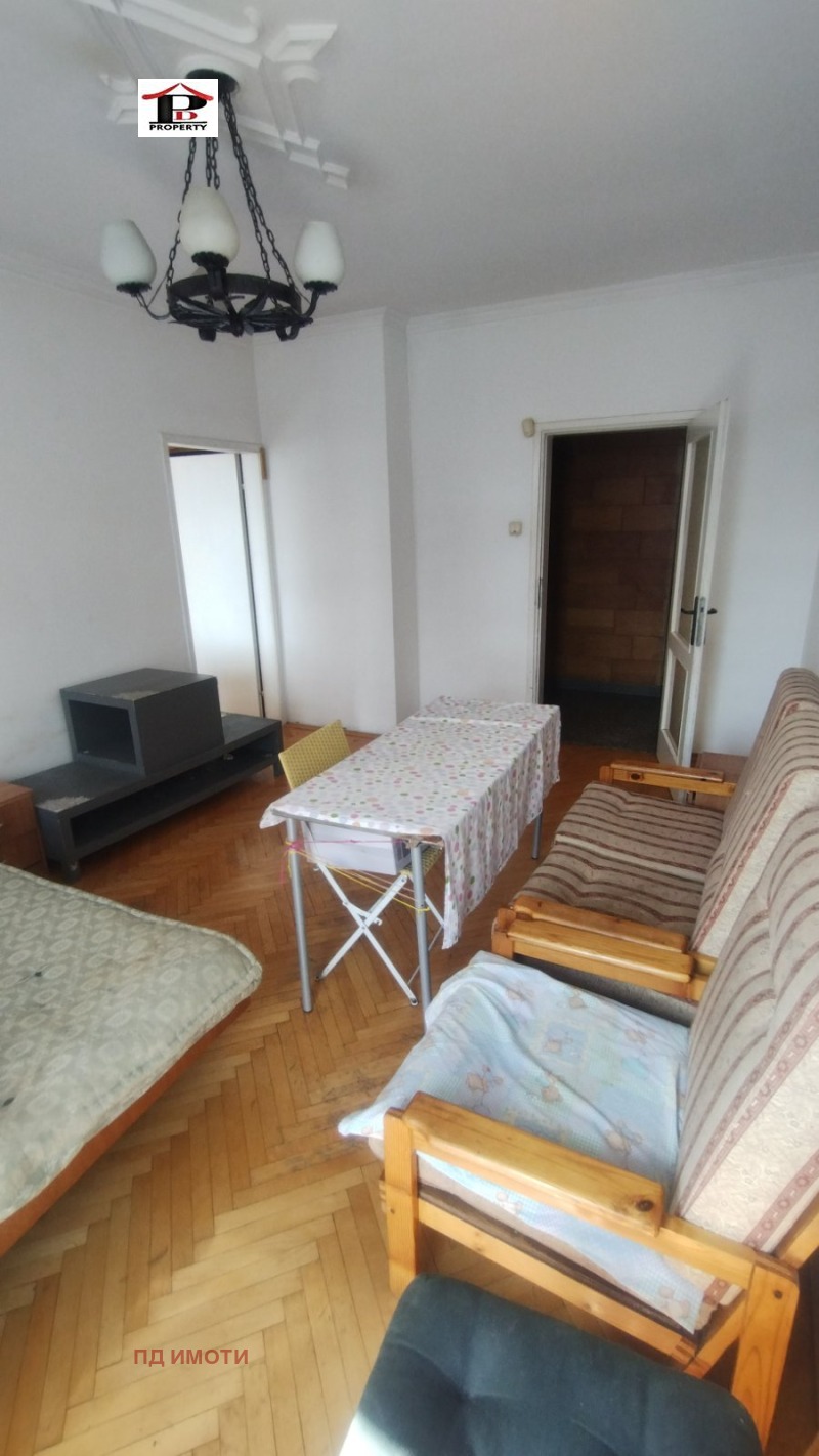 Продава 4-СТАЕН в град София, Банишора - 95 кв.м / 225 000 € » 440 061.75 лв., ПД ИМОТИ