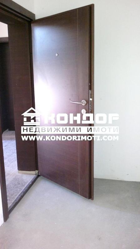 Продава  2-стаен град Пловдив , Прослав , 74 кв.м | 88506819 - изображение [2]