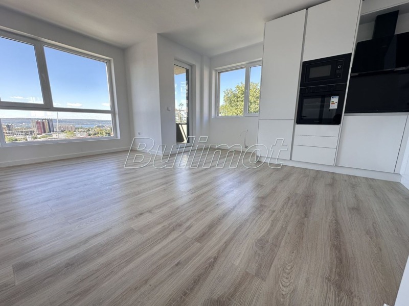 À venda  2 quartos Varna , Vazrajdane 3 , 95 m² | 93497219