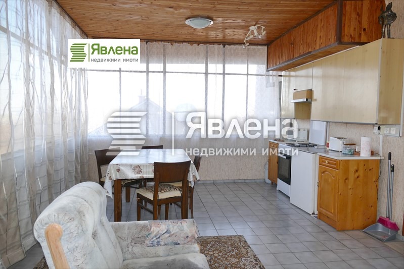 Продава КЪЩА, с. Извор, област София област, снимка 16 - Къщи - 52701948