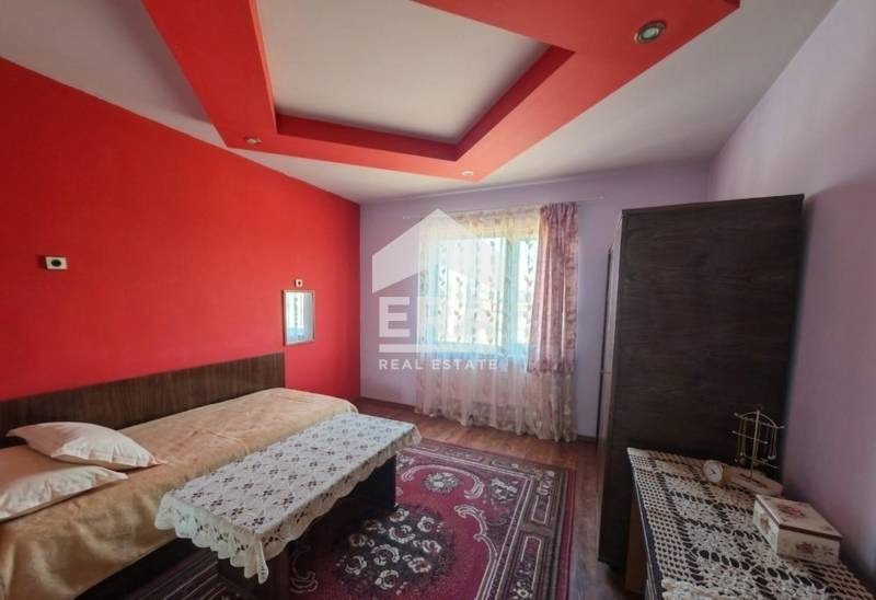 Продава КЪЩА, гр. Дулово, област Силистра, снимка 5 - Къщи - 54021216