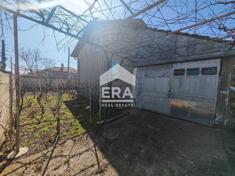 Продава КЪЩА, гр. Дулово, област Силистра, снимка 14 - Къщи - 54021216