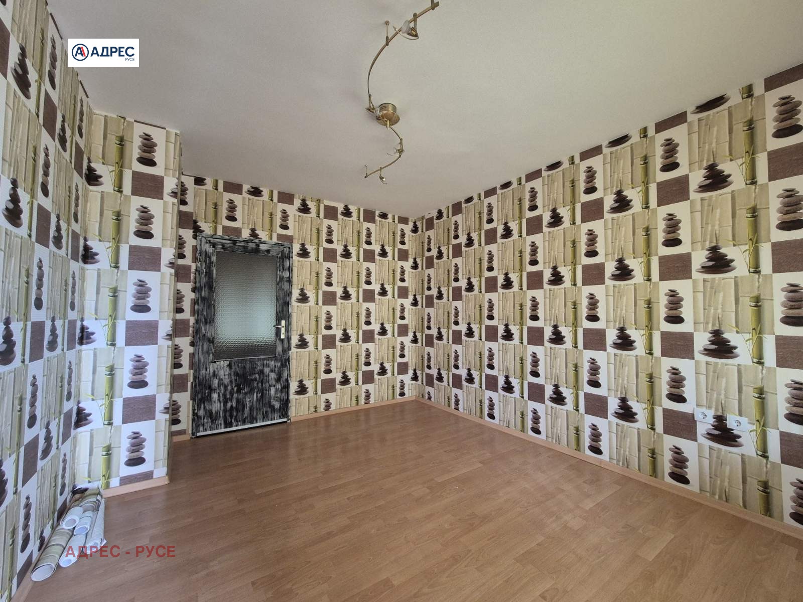Продава 2-СТАЕН, гр. Русе, Алеи Възраждане, снимка 2 - Апартаменти - 50902857