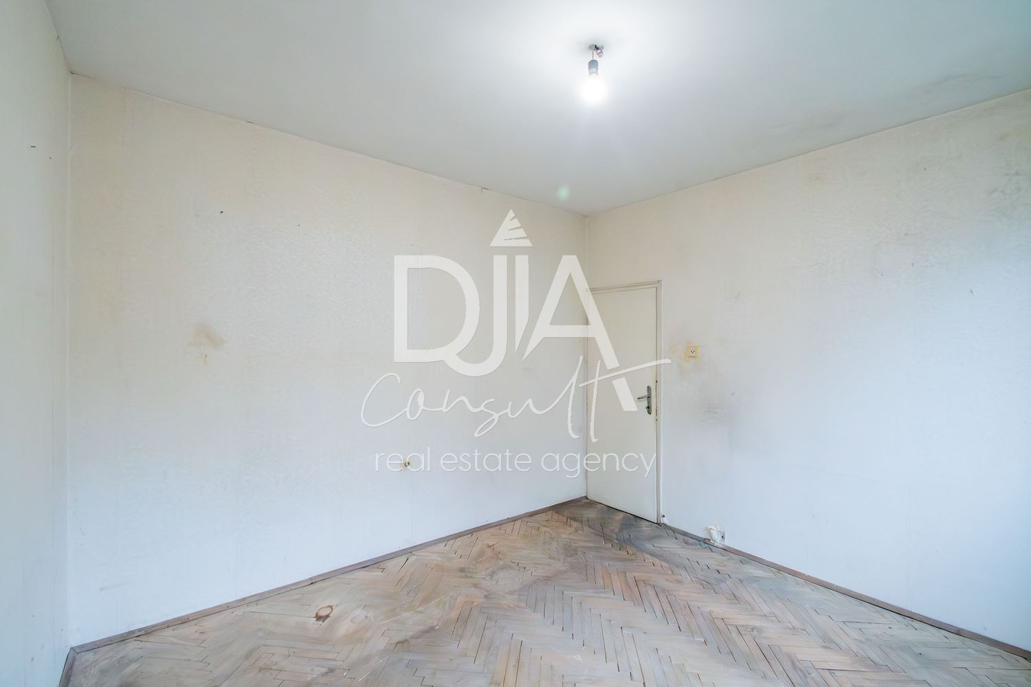 Продава 4-СТАЕН, гр. София, Красно село, снимка 12 - Апартаменти - 56530027