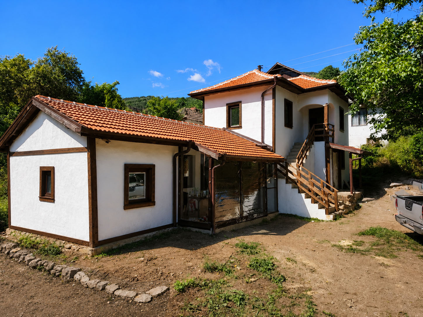 Продава КЪЩА, с. Горна Секирна, област Перник