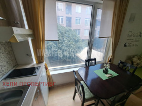 1 chambre k.k. Slantchev bryag, région Bourgas