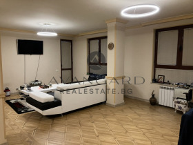 3+ bedroom Tsentar, Plovdiv 1