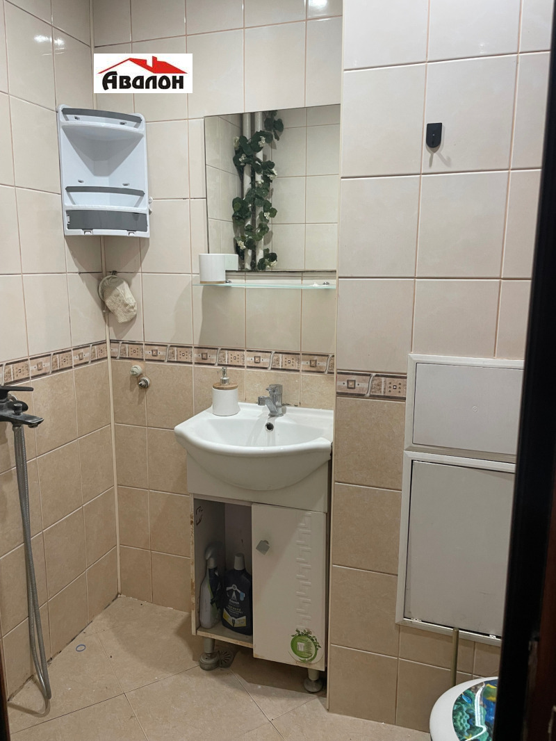 Продава 3-СТАЕН, град Русе, Родина 2 • 103000 € / 201450.49 лв. • 70894084 1