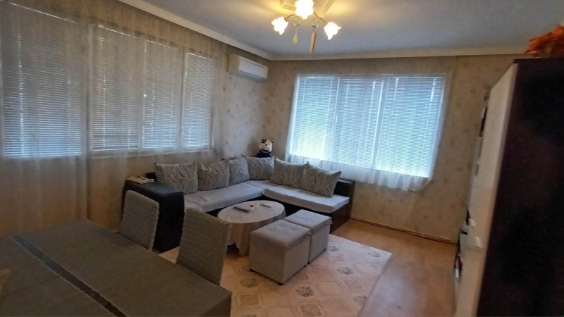 Продава  Етаж от къща област Пловдив , гр. Карлово , 85 кв.м | 82801305 - изображение [5]