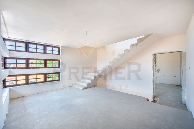 Продава  Къща област Добрич , гр. Каварна , 900 кв.м | 53932106 - изображение [3]