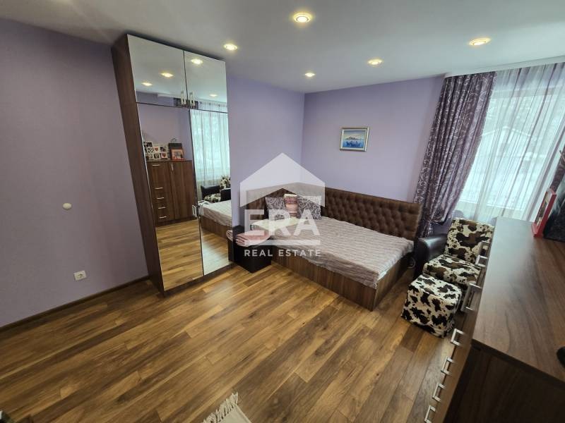 Eladó  Ház Sofia , Pancsarevo , 330 négyzetméter | 90330625 - kép [14]