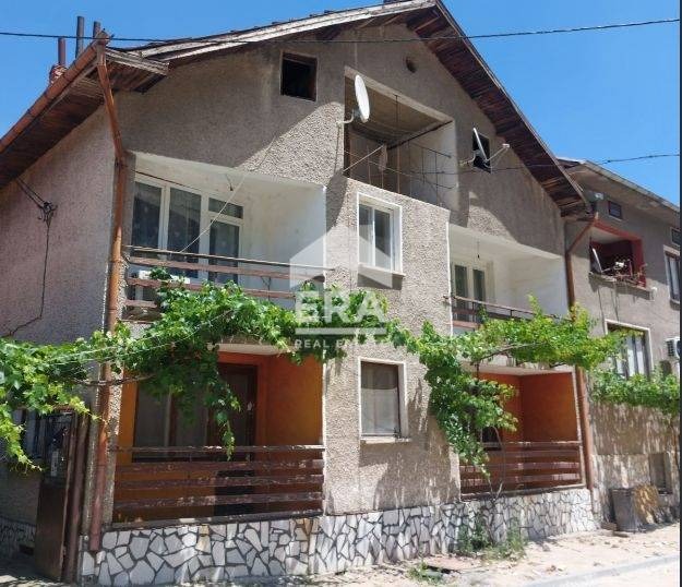 Продава КЪЩА, с. Момина клисура, област Пазарджик