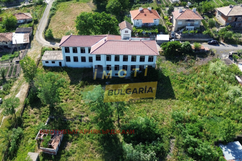 Продаја  Складиште регион Кардзхали , Неофит Бозвелиево , 4000 м2 | 21508290