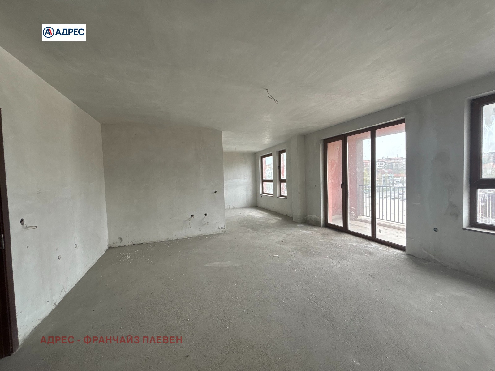 Продава 3-СТАЕН, гр. Плевен, Широк център, снимка 2 - Апартаменти - 54929448