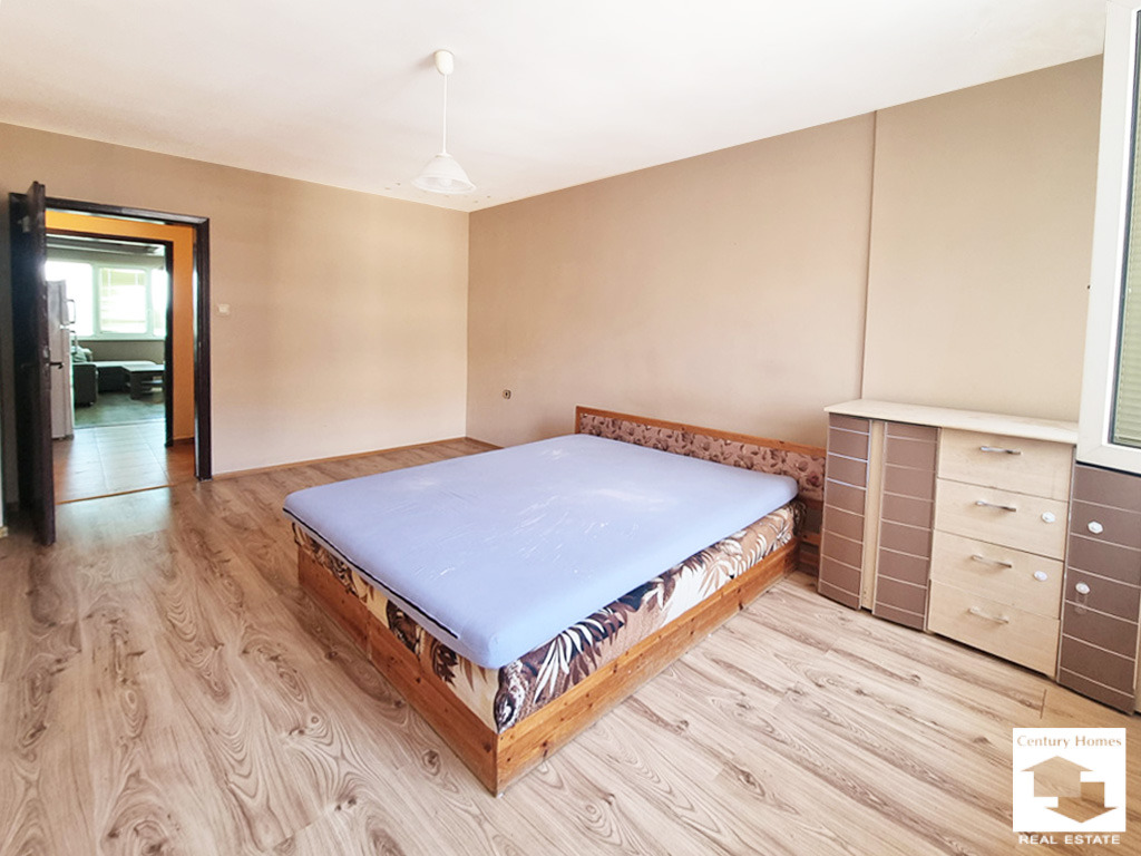 Продава 3-СТАЕН, гр. Велико Търново, Колю Фичето, снимка 5 - Апартаменти - 55103686