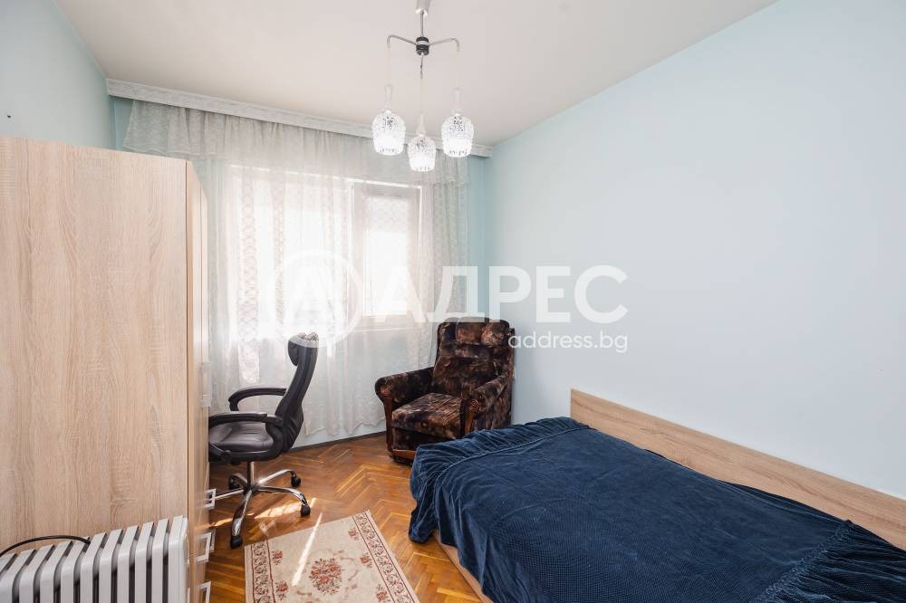 Продава МНОГОСТАЕН, гр. Варна, Лятно кино Тракия, снимка 3 - Апартаменти - 55130112