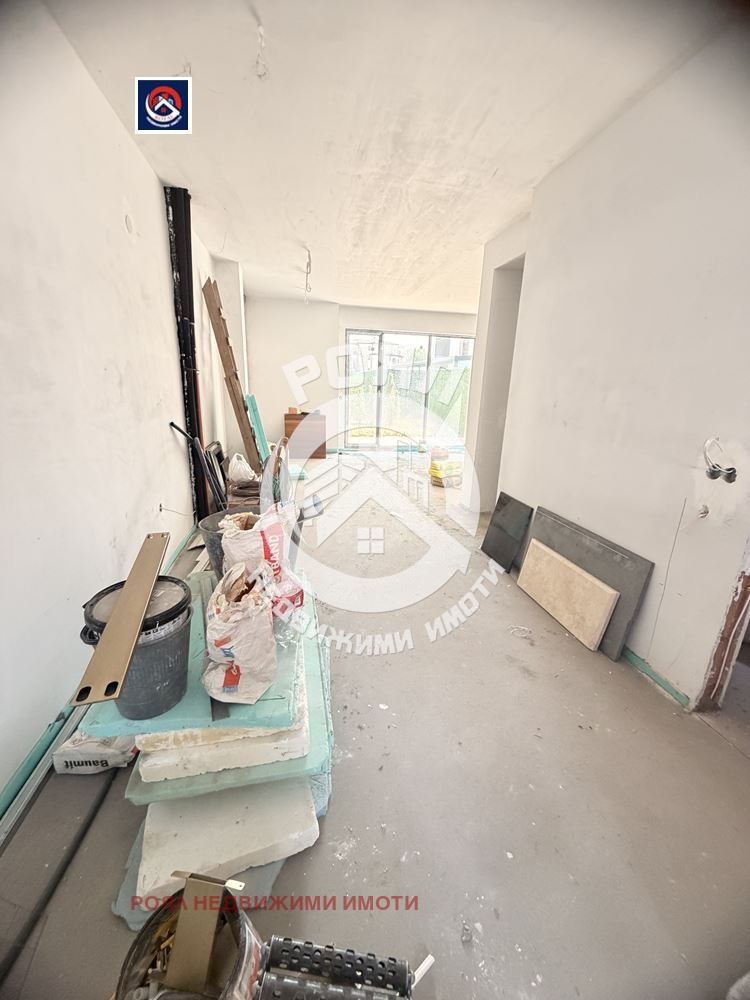 Продава КЪЩА, гр. Пловдив, Остромила, снимка 3 - Къщи - 56319828