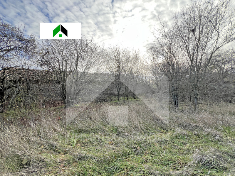 Продава ПАРЦЕЛ, гр. Нови пазар, област Шумен, снимка 4 - Парцели - 52743514