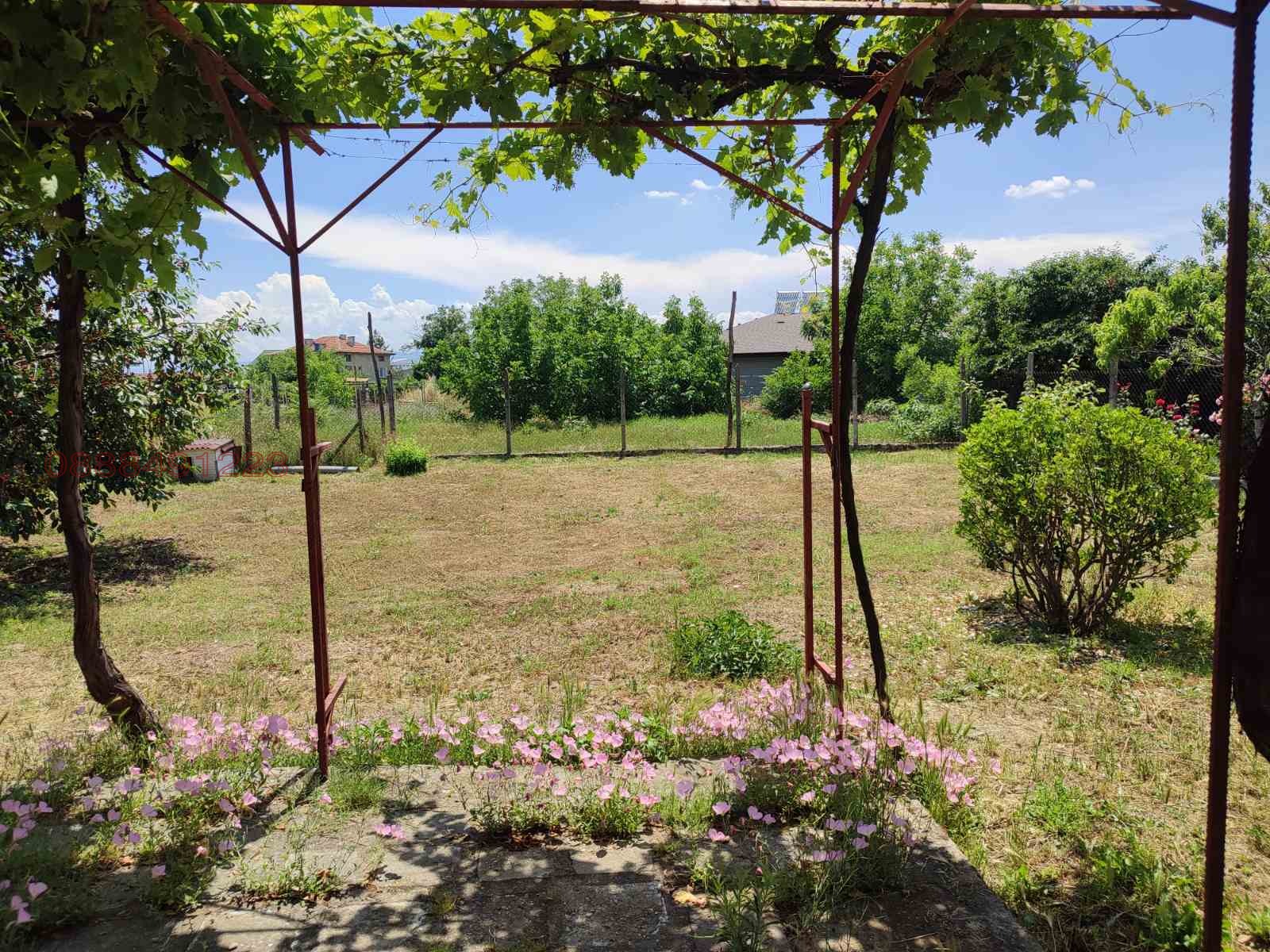 Продава КЪЩА, с. Калековец, област Пловдив, снимка 2 - Къщи - 54961009