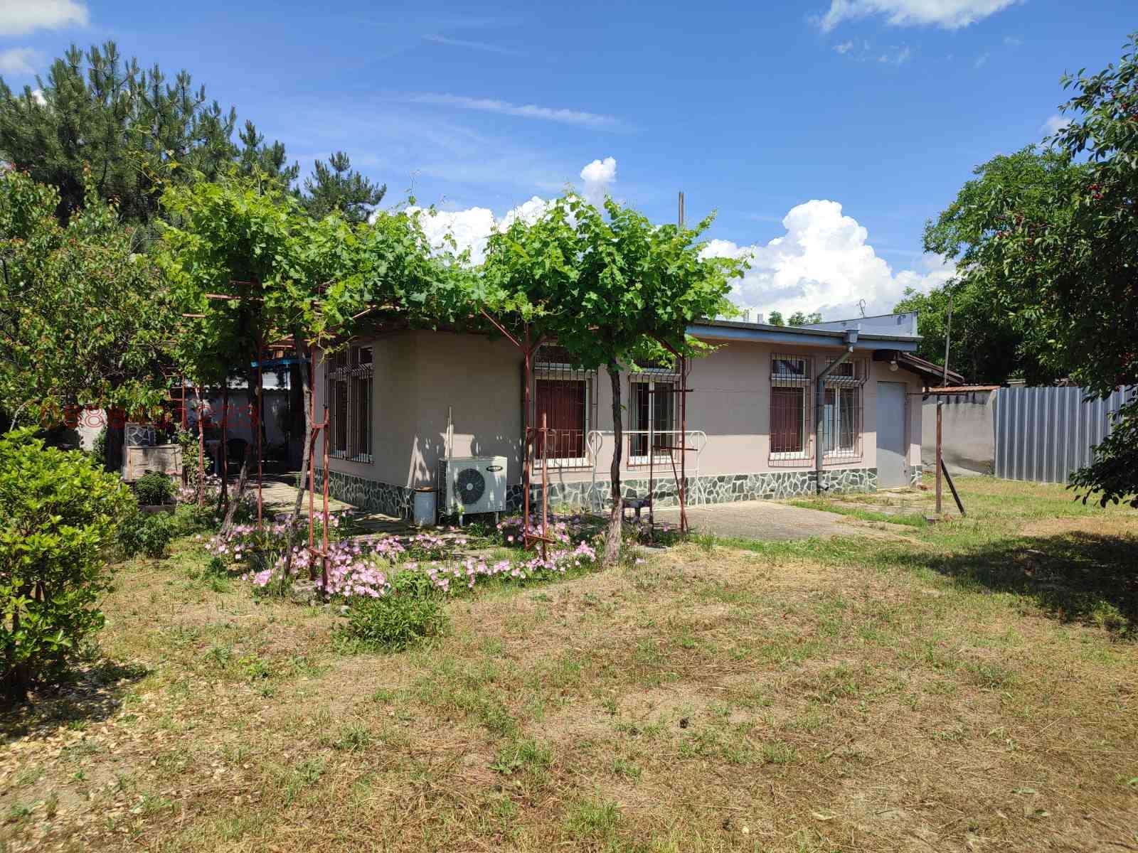 Продава КЪЩА, с. Калековец, област Пловдив