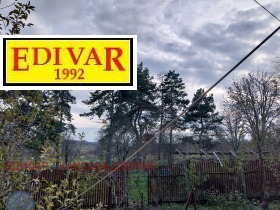 Ev Vladimirovo, bölge Dobriç 15