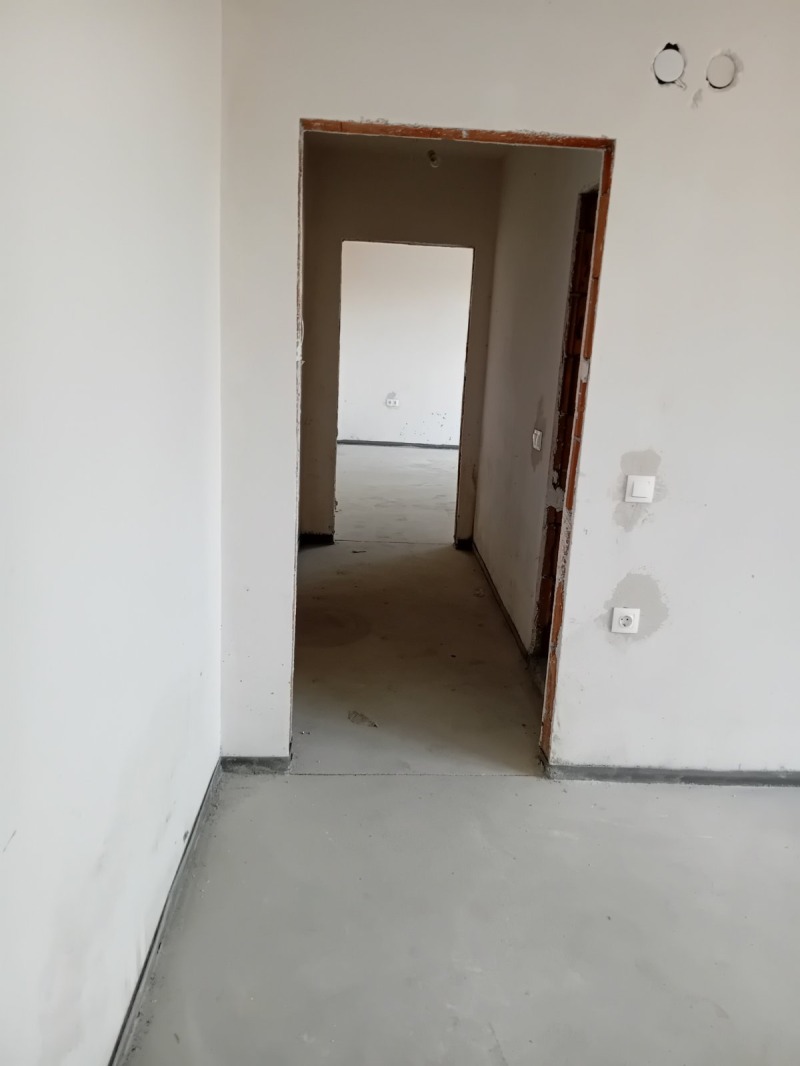 Na prodej  1 ložnice Sofia , Zona B-18 , 70 m2 | 42942744 - obraz [6]