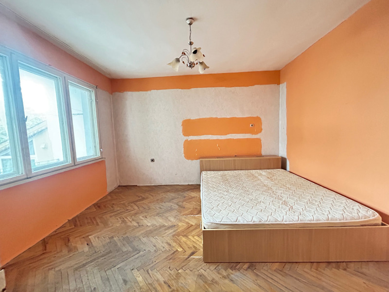 Na sprzedaż  2 sypialnie Silistra , Centar , 80 mkw | 99288634 - obraz [2]