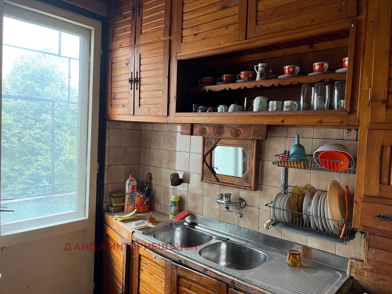 Продава  3-стаен град София , Център , 85 кв.м | 83508224 - изображение [2]
