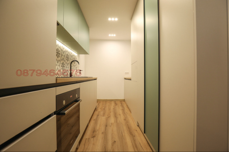 Продава  3-стаен град София , Център , 104 кв.м | 66526759
