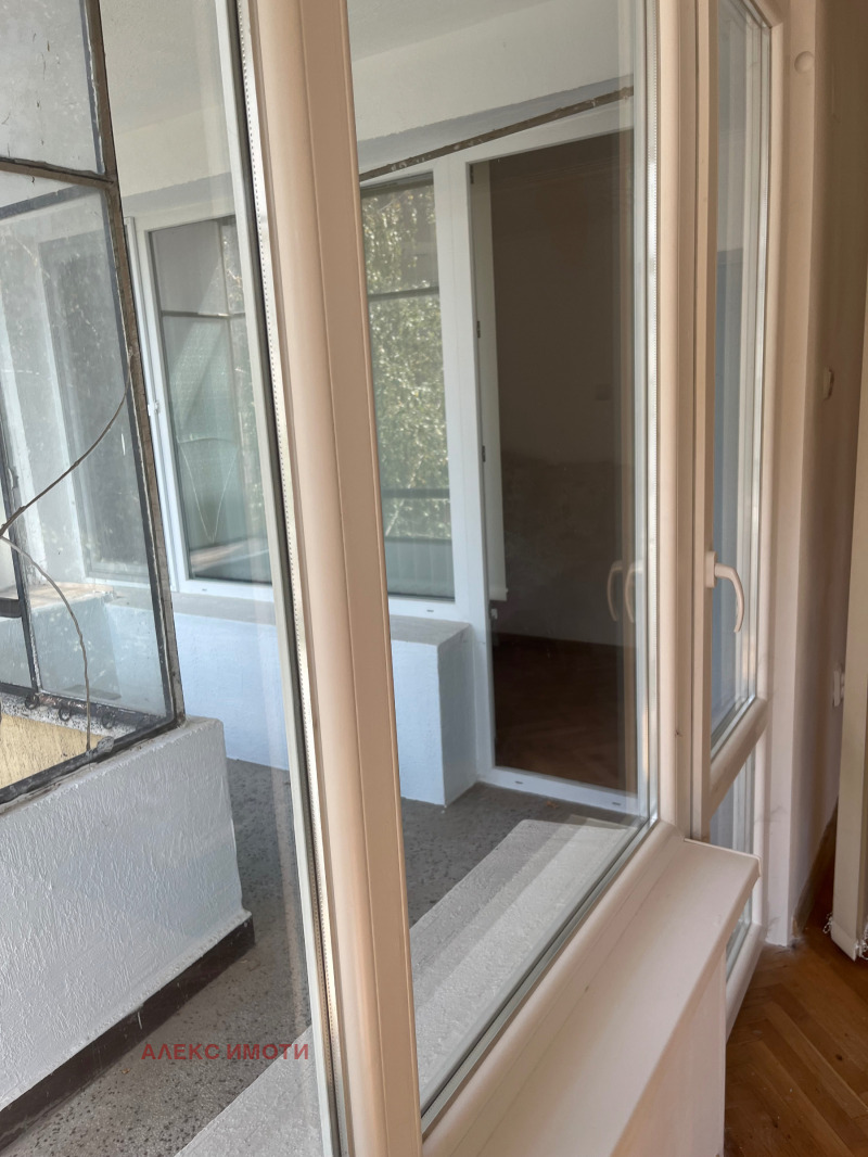 Продава  3-стаен град София , Център , 145 кв.м | 57419737 - изображение [2]