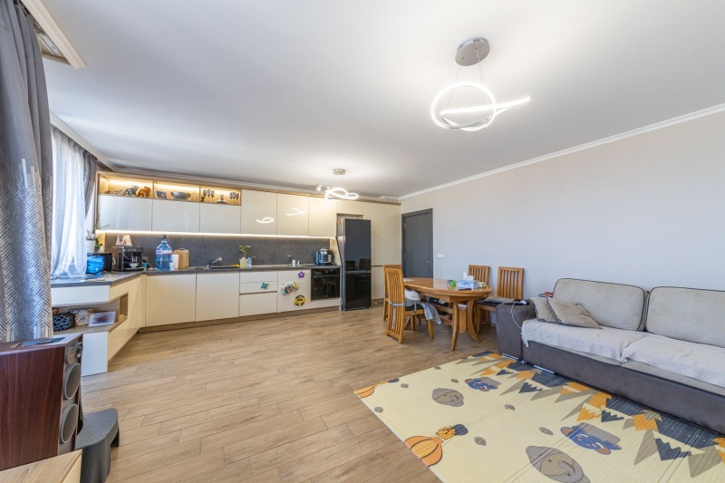 Na sprzedaż  2 sypialnie Warna , Winica , 105 mkw | 14431377