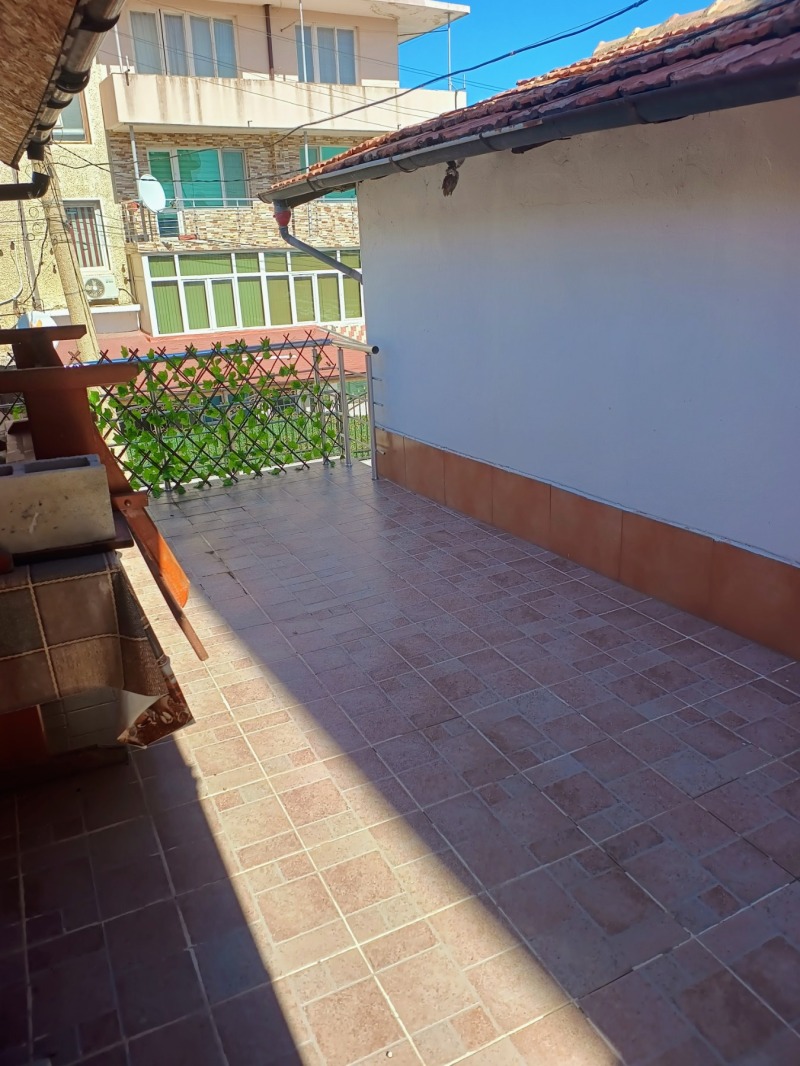 Myytävänä  Talo Shumenin alue , Novi pazar , 212 neliömetriä | 31728151 - kuva [13]