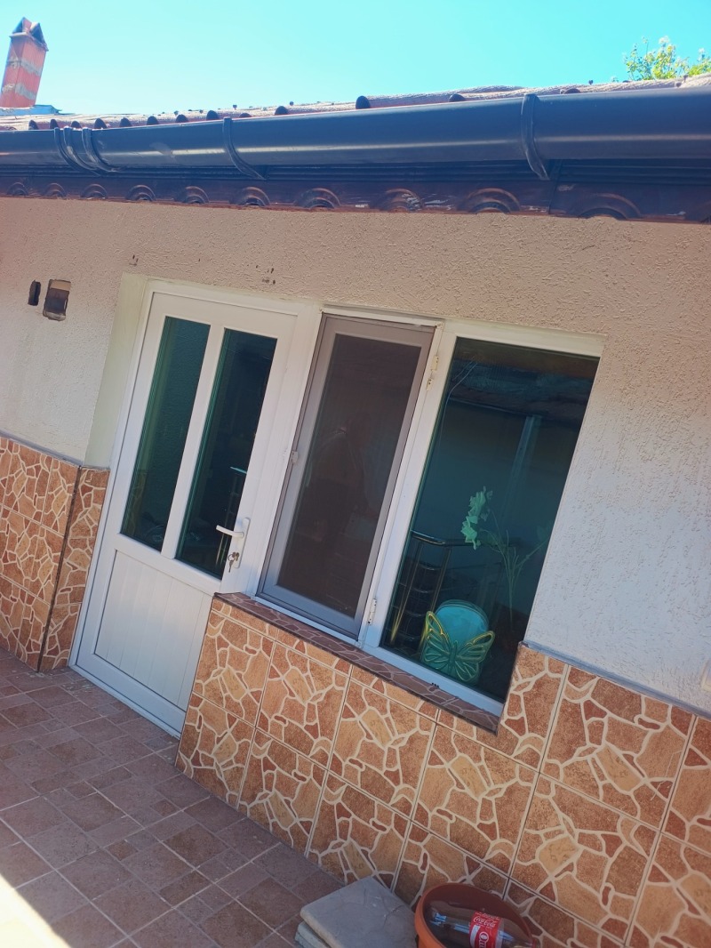 Myytävänä  Talo Shumenin alue , Novi pazar , 212 neliömetriä | 31728151 - kuva [11]
