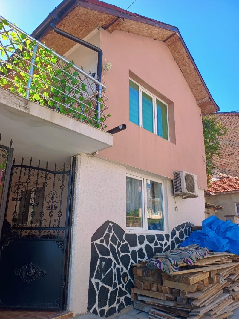 Myytävänä  Talo Shumenin alue , Novi pazar , 212 neliömetriä | 31728151 - kuva [9]