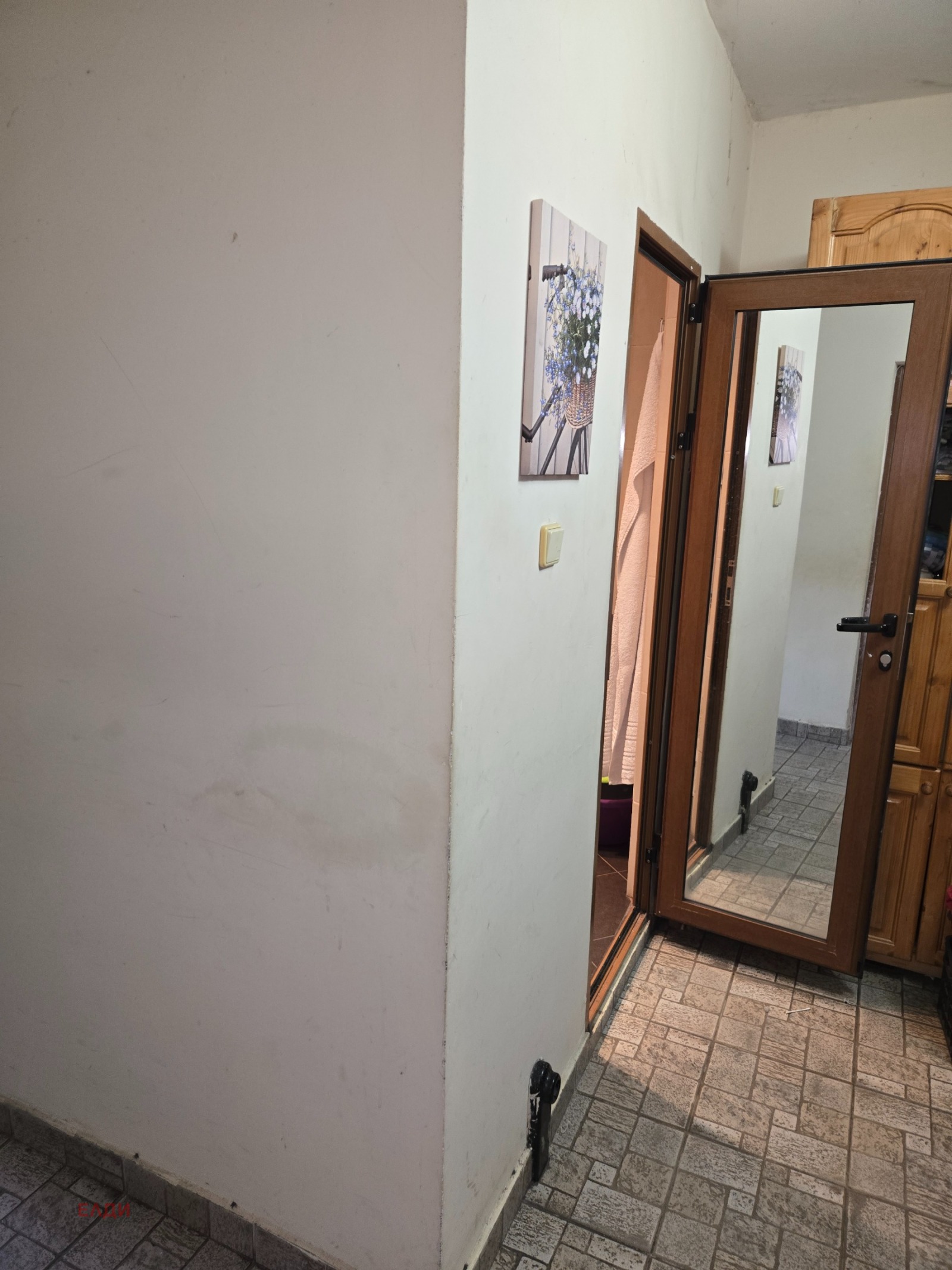 Продава 1-СТАЕН, гр. София, Света Троица, снимка 5 - Апартаменти - 55273978