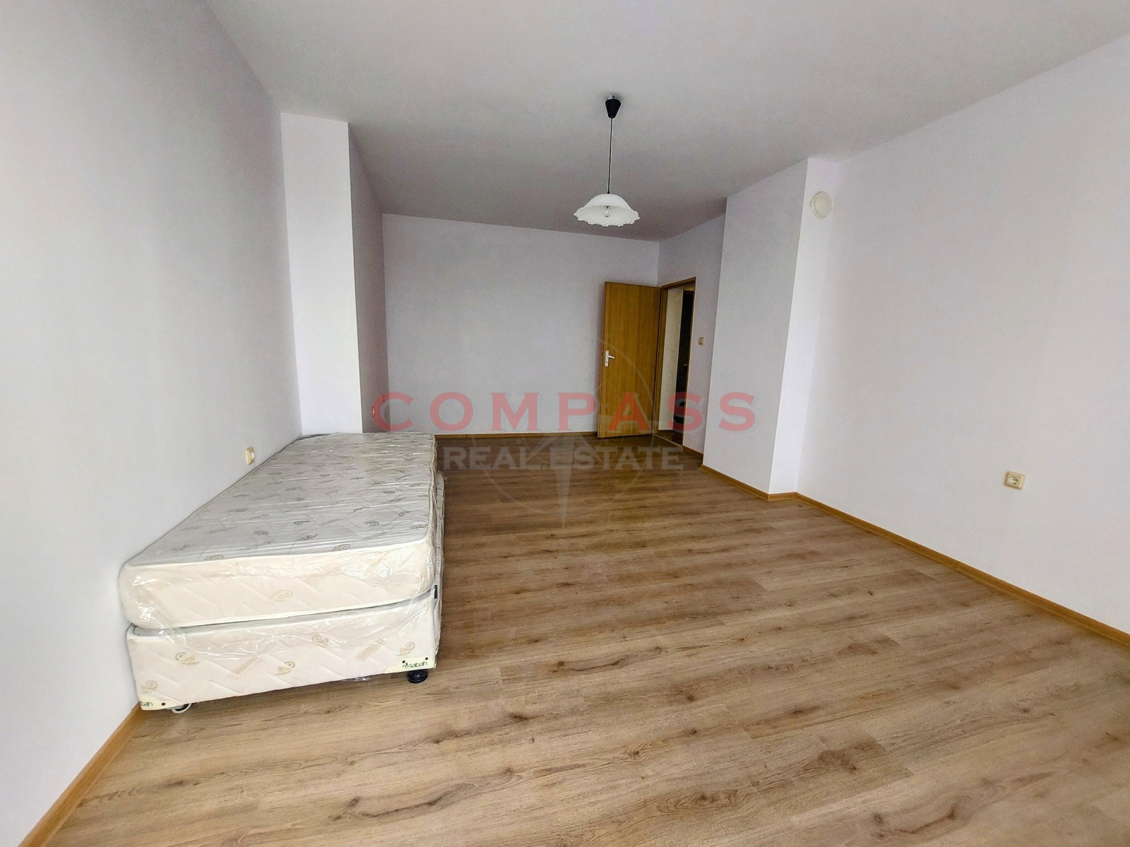 Продава 2-СТАЕН, гр. Варна, Бриз, снимка 2 - Апартаменти - 50458530