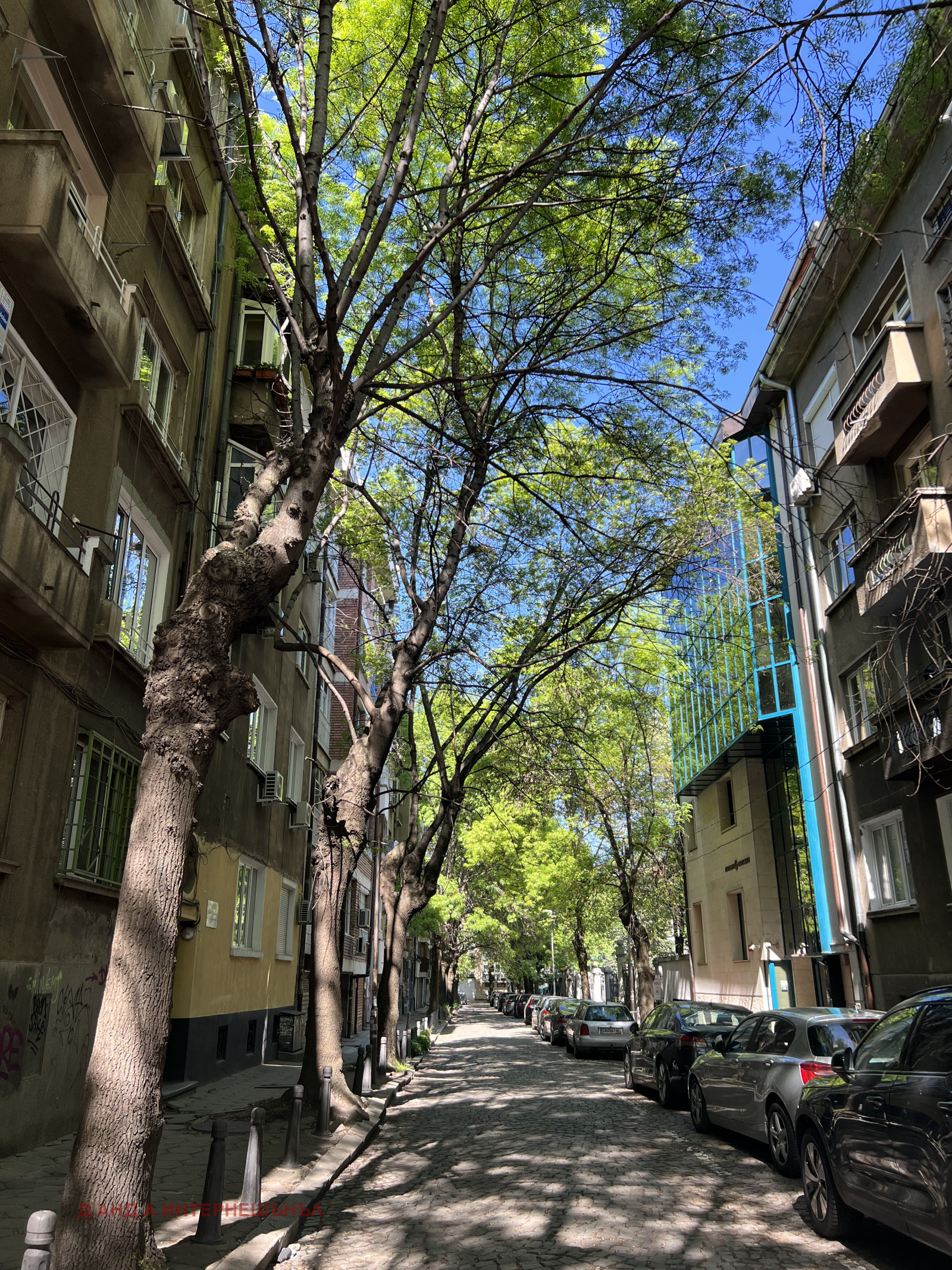 Продава 3-СТАЕН, гр. София, Център