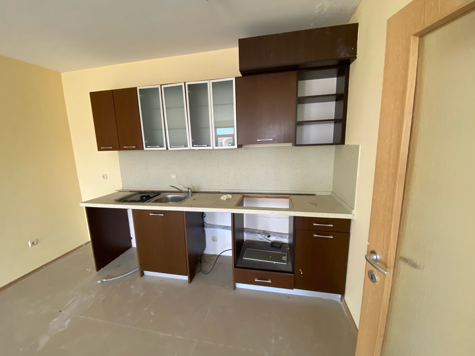 Продава 3-СТАЕН, гр. Балчик, област Добрич, снимка 4 - Апартаменти - 55801489
