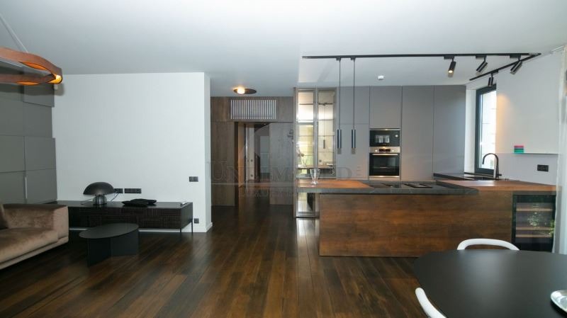 Продава 3-СТАЕН, гр. София, Изгрев, снимка 4 - Апартаменти - 52870222