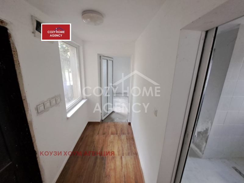 Продава КЪЩА, гр. Божурище, област София област, снимка 3 - Къщи - 53462958