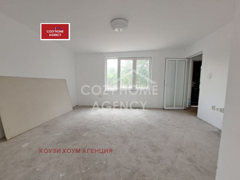 Продава КЪЩА, гр. Божурище, област София област, снимка 6 - Къщи - 53462958