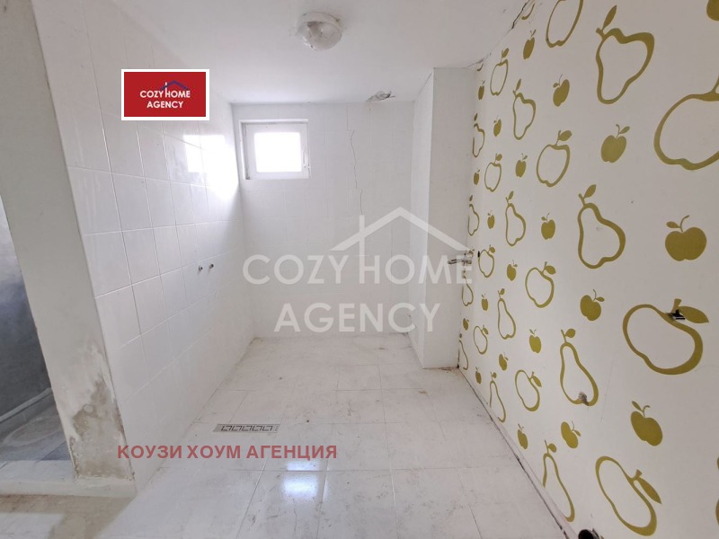 Продава КЪЩА, гр. Божурище, област София област, снимка 8 - Къщи - 53462958