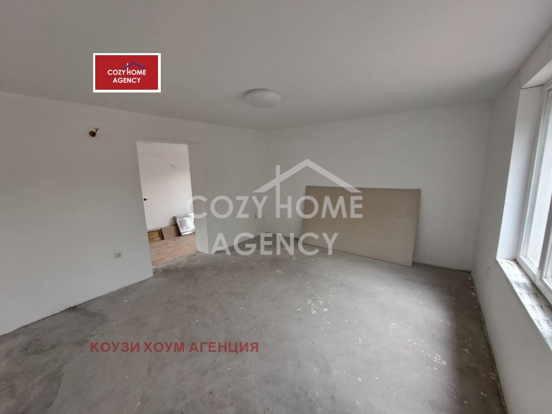 Продава КЪЩА, гр. Божурище, област София област, снимка 4 - Къщи - 53462958