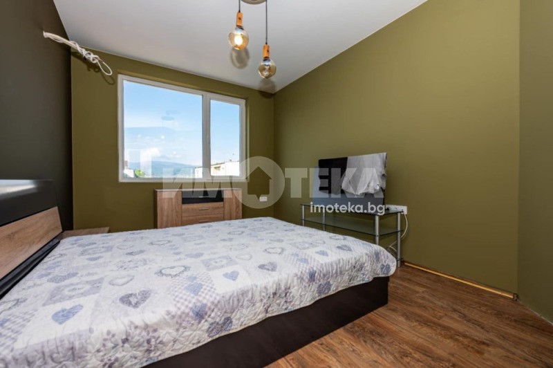 Na sprzedaż  1 sypialnia Plowdiw , Komatewo , 62 mkw | 23599895 - obraz [2]
