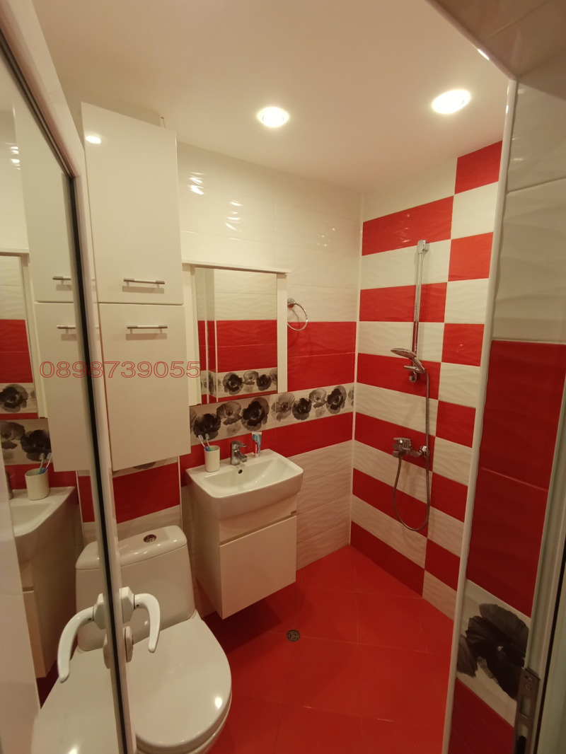 En venta  1 dormitorio Pazardzhik , Tsentar , 61 metros cuadrados | 80041087 - imagen [6]