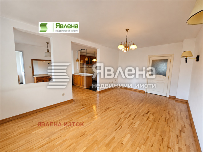 Продава 3-СТАЕН, гр. София, Лагера